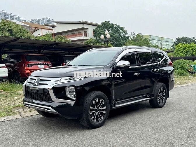 Mitsubishi Pajero Sport 2022 2.4 AT 4x2 Đen