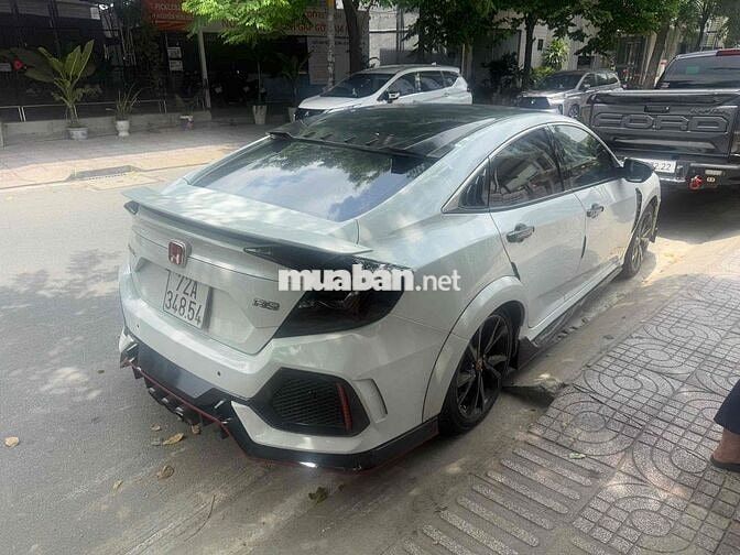 Honda Civic RS 2019 Tự động Trắng