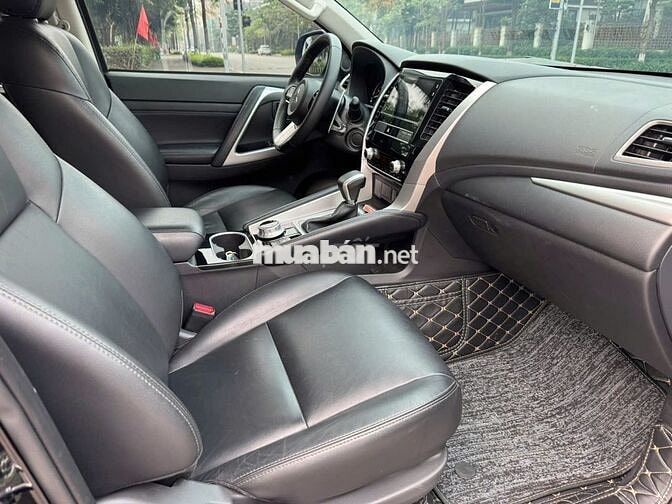 Mitsubishi Pajero Sport 3.0 V6 2024 Đen