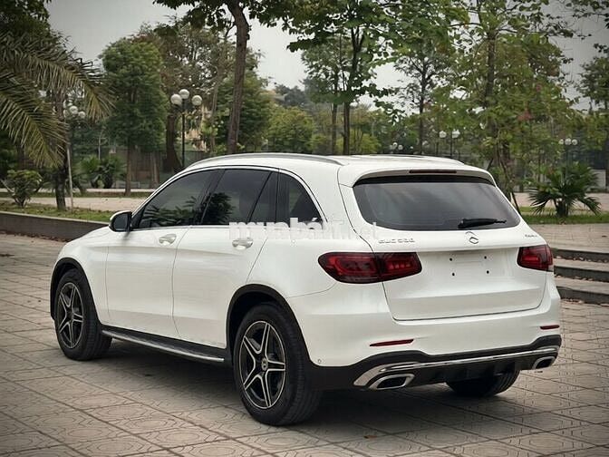 Mercedes Benz GLC 300 4Matic 2022 Trắng 5 chỗ