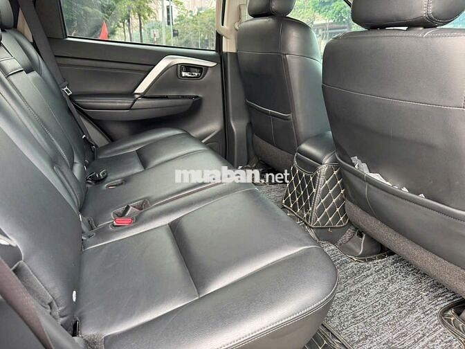 Mitsubishi Pajero Sport 3.0 V6 2024 Đen