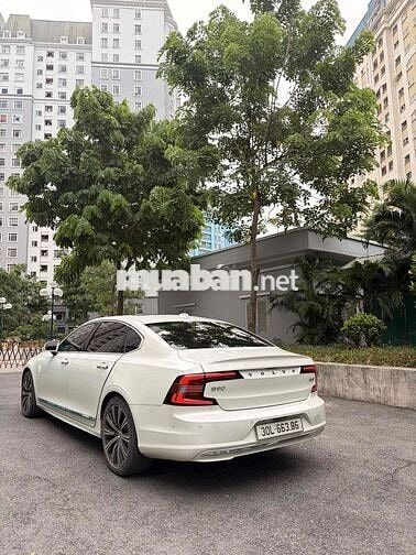 Volvo S90L 2022 Trắng