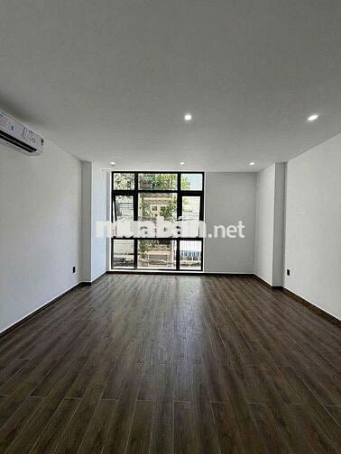 NHÀ MỚI - 25A Cửu Long, P.2, Q.TB - DTSD 450m2 - Thang Máy, Sàn Suốt