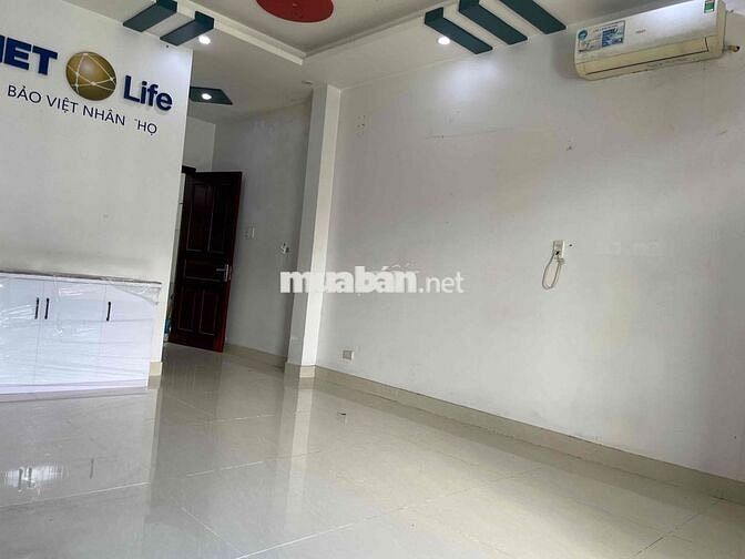 Phòng ngay đường Trần văn kiểu, khu Binh phu Q 6
