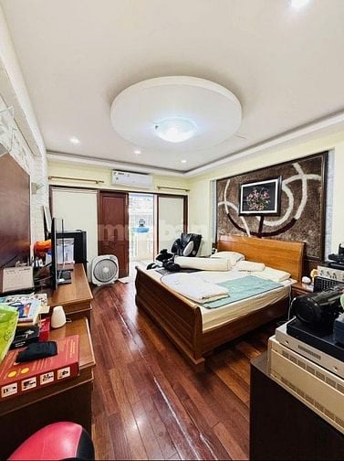 Bán Gấp Nhà HXH Khu VIP Lữ Gia P15 Quận 11.