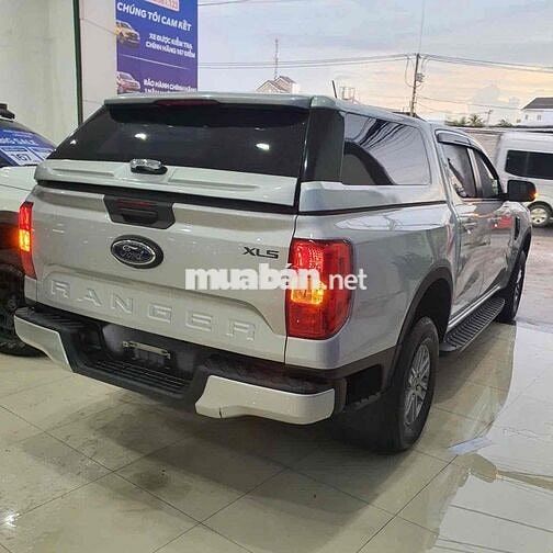 Ford Ranger XLS 2 Cầu 2024 Bạc, VAY 70% TL