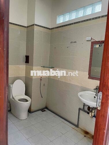 Phòng ngay đường Trần văn kiểu, khu Binh phu Q 6