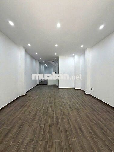 NHÀ MỚI - 25A Cửu Long, P.2, Q.TB - DTSD 450m2 - Thang Máy, Sàn Suốt