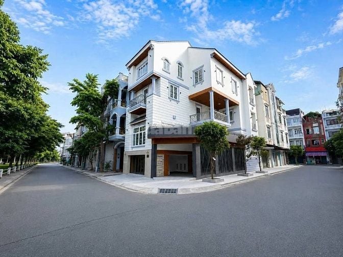 Bán Biệt Thự Lô Góc 2 Mặt Tiền Khu Vip Phân Lô Quang Trung, P11