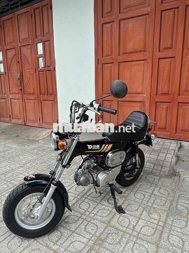 Honda Dax ST50 Đen Nhật