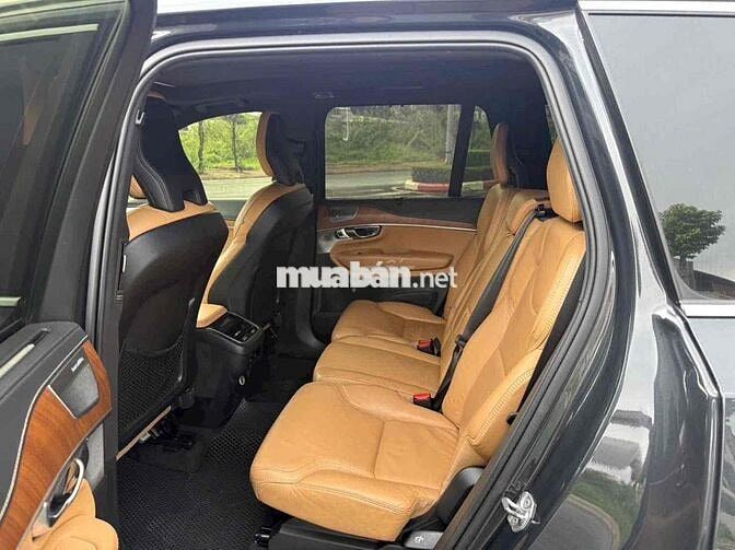 Volvo XC90 T60 AWD 2018 Xám 19 vạn km