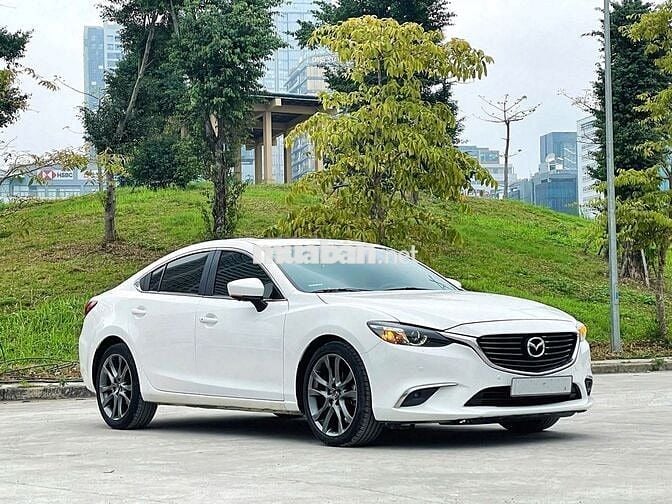 Mazda 6 2.0 Premium 2020 Trắng 40000 km