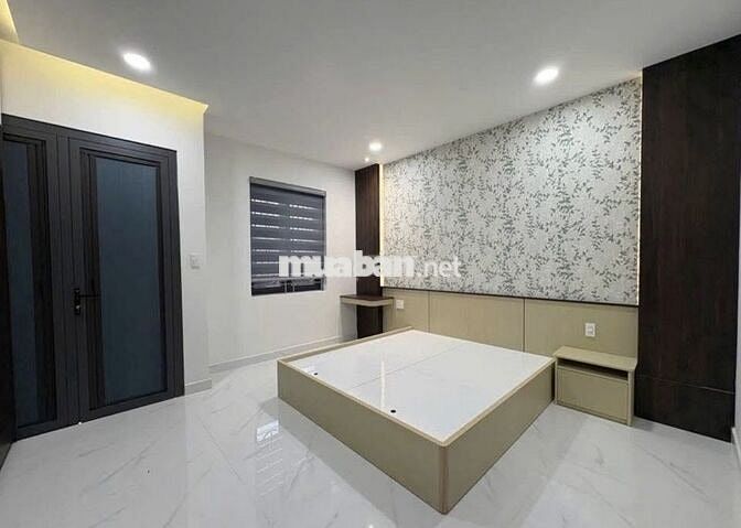 HẺM 10m KHU VIP TÂN SƠN NHÌ, 6x15m_ĐÚC 3.5 TẤM MỚI, 4PN, 3WC, S.Thượng