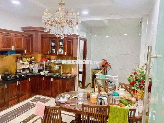 cho thuê nhà 1/ có hầm phạm văn chiêu (4,5x15)3 lầu , 5pn ,5wc