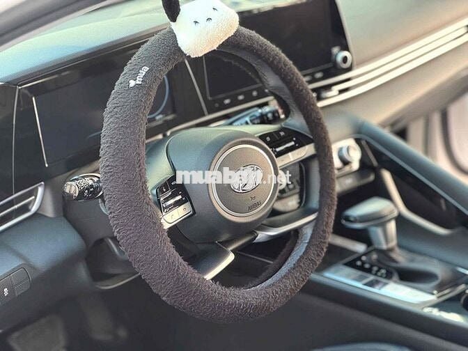 Hyundai Elantra 2024 2.0 Cao Cấp Trắng
