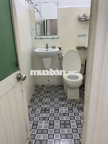 Chính chủ cho thuê nhà NC, 3PN,2WC chợ Hoàng Hoa Thám, Cộng Hoà TB