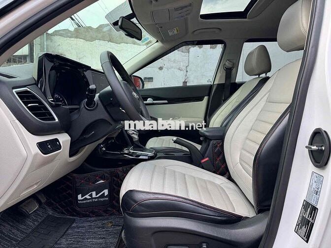 Kia Seltos Premium 2021 Trắng Tự động