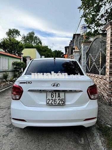 Hyundai i10 2015 Số sàn 1.2L Trắng