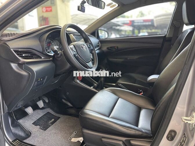 Toyota Vios 2023 1.5E MT Số sàn Bạc