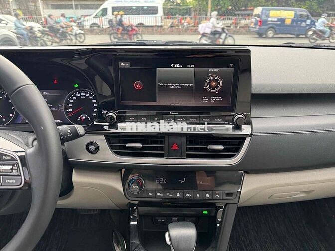 Kia Seltos Premium 2021 Trắng Tự động