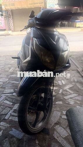 Yamaha Luvias fi Đen