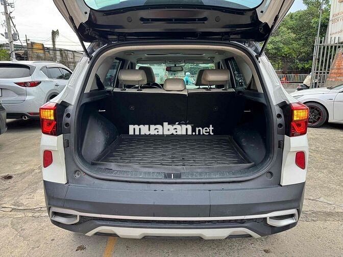 Kia Seltos Premium 2021 Trắng Tự động