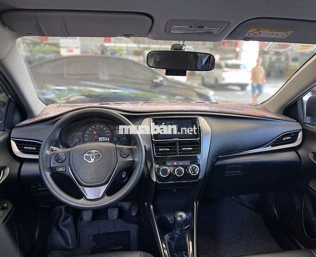 Toyota Vios 2023 1.5E MT Số sàn Bạc