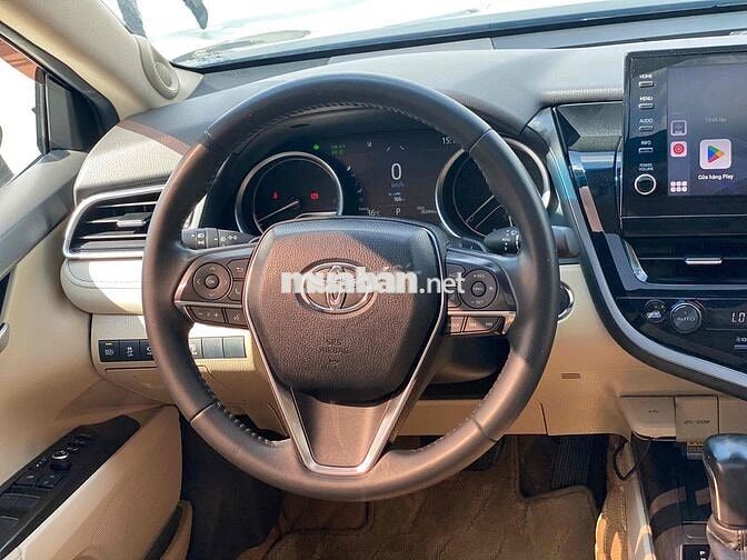 Toyota Camry 2.5Q 2022 Đen 29.000km