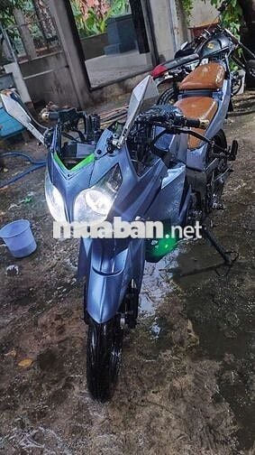 Kawasaki KAVASAKIMAX 125cc Xám