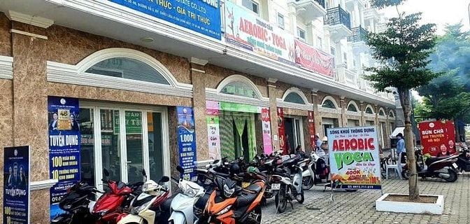 Chính chủ cho thuê mặt bằng Dĩ An, mặt tiền đường 25m, 3 tầng 245 m2, 