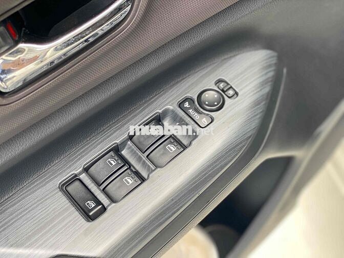 Toyota Avanza Premio 2023 1.5 CVT Trắng
