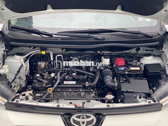 Toyota Avanza Premio 2023 1.5 CVT Trắng