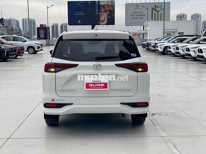 Toyota Avanza Premio 2023 1.5 CVT Trắng