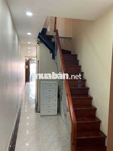 Cần bán nhà mặt tiền đường số 04 Tân Kiểng Quận 7