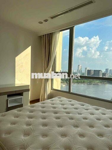 Cho thuê căn 2 phòng ngủ, toà Cemtral 1. Ở Vinhome Tân Cảng