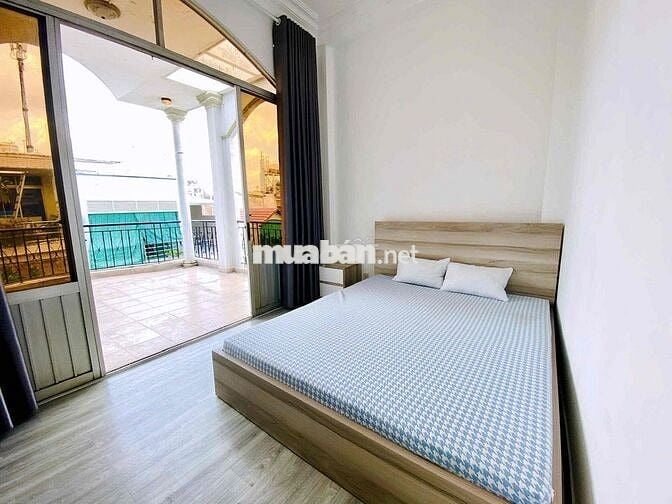 Cho thuê CHDV 2PN, Ban công rộng, DT 55m2