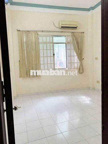 nhà nc mới đẹp 2 lầu 2pn 2vs Huỳnh Văn bánh p11 Phú nhuận