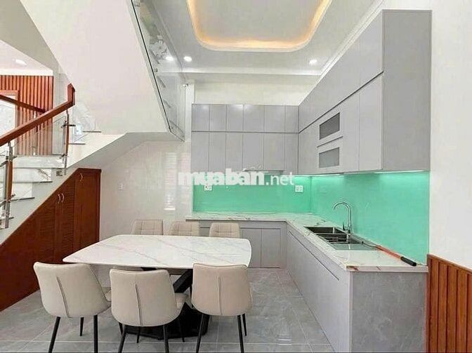 GIẢM 200TR BÁN GẤP NHÀ LẦU 2 MẶT TIỀN KINH DOANH, GIÁ CHỈ CÒN 2 TỶ 1X