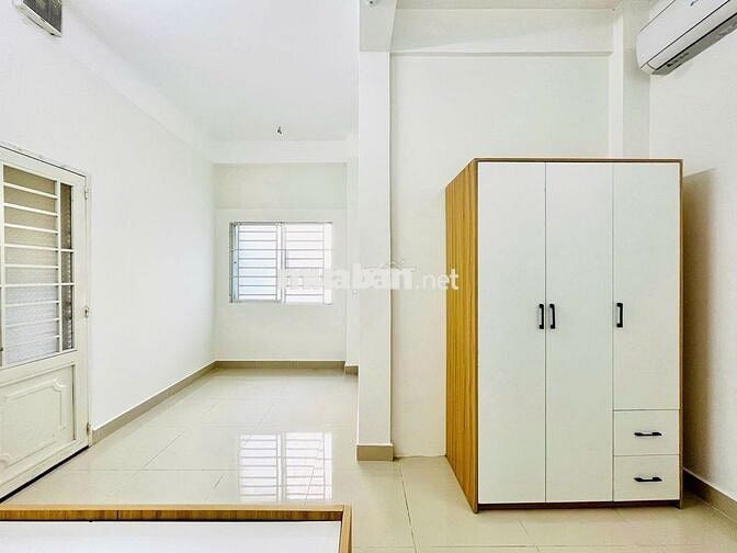 PHÒNG CỬA SỔ LỚN GẦN ĐH VĂN LANG - CẦU BÌNH LỢI 