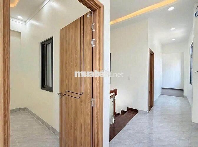 GIẢM 200TR BÁN GẤP NHÀ LẦU 2 MẶT TIỀN KINH DOANH, GIÁ CHỈ CÒN 2 TỶ 1X