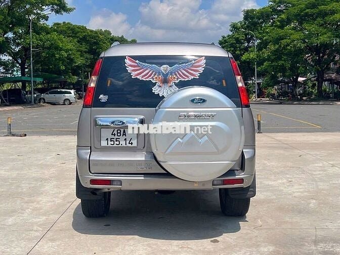 Ford Everest 2015 2.5 Turbo Tự động Bạc