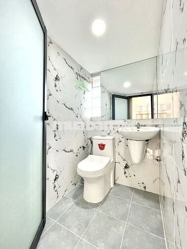 PHÒNG CỬA SỔ LỚN GẦN ĐH VĂN LANG - CẦU BÌNH LỢI 
