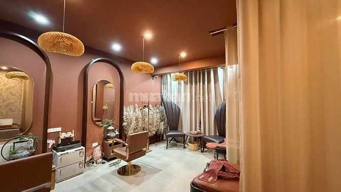 Cho thuê mặt bằng khu đô thị Trung Hoà Nhân Chính, sau trường Ngôi Sao