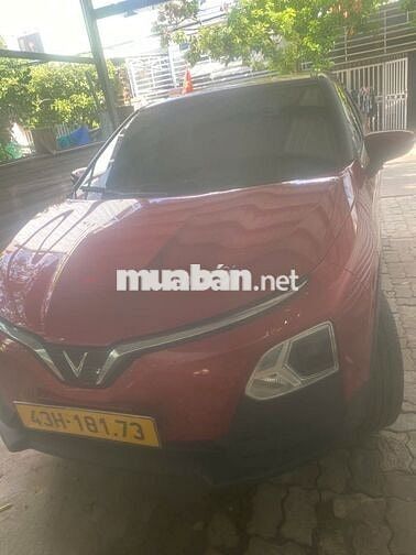 Xe điện VinFast VF 5 Plus màu đỏ