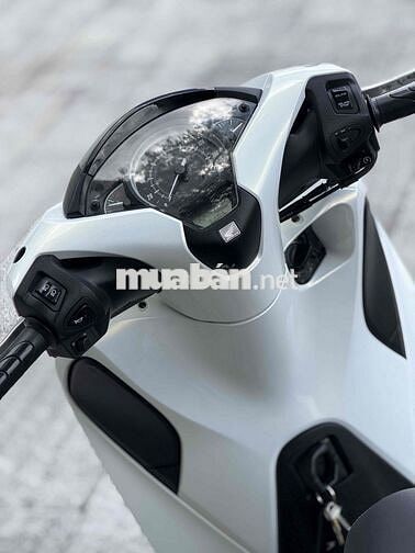Bán SH150 ABS 2018 Trắng đen bstp