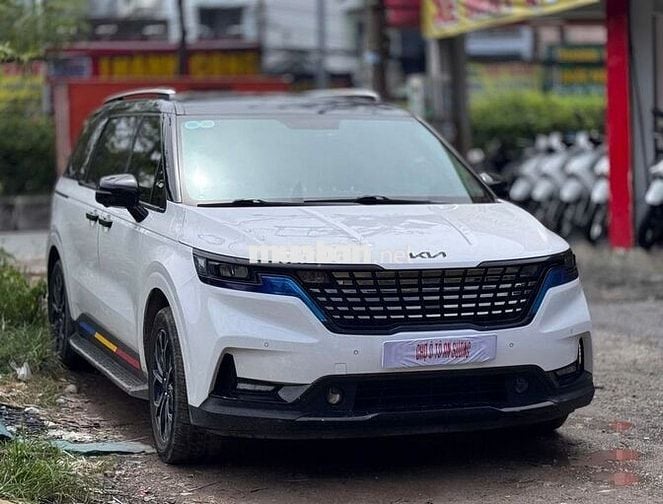 Kia Carnival Premium 2023 Trắng