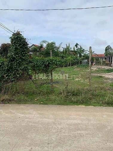 Bán lô đất trung tâm thị trấn Sịa cách Nguyễn Kim Thành 500m