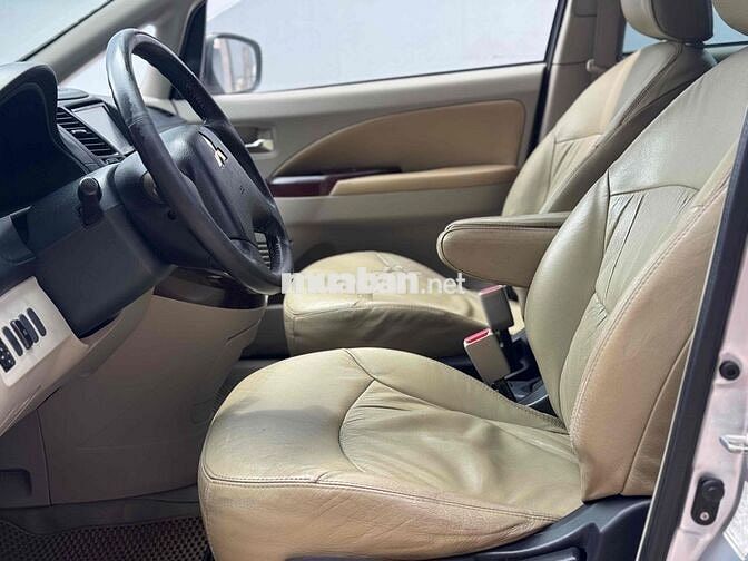Mitsubishi Grandis 2008 Bạc 8 vạn km