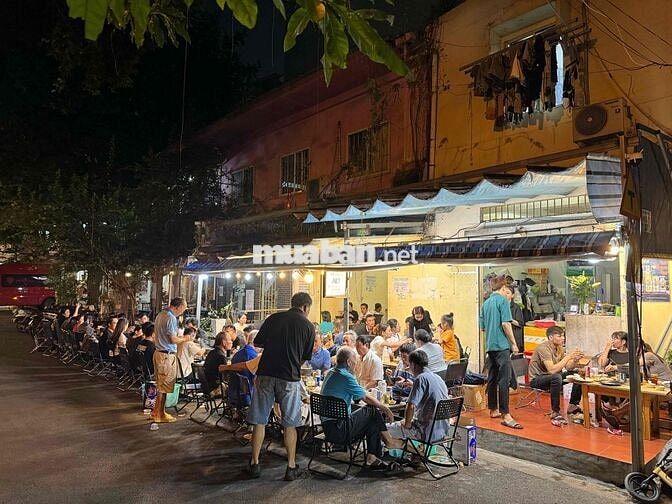 Lẩu bò Tây Nguyên AKY