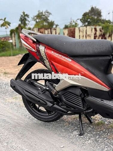 Yamaha Luvias 2023 màu Đỏ